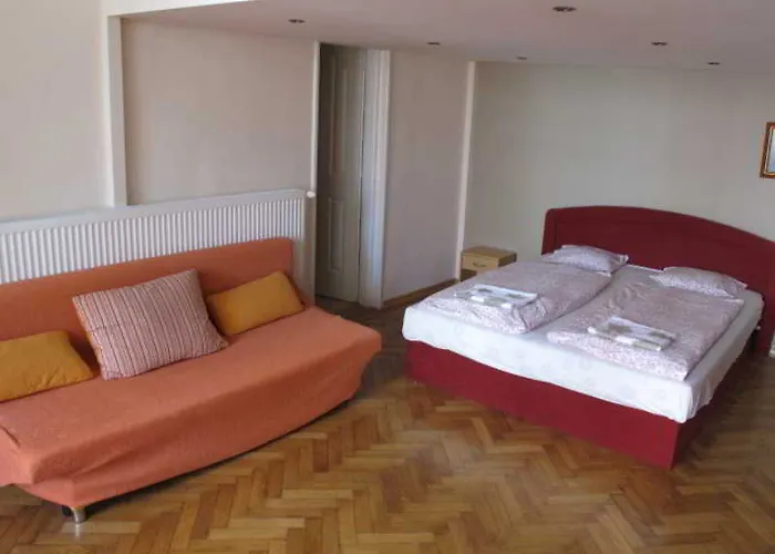 Jimi Hendrix Guesthouse